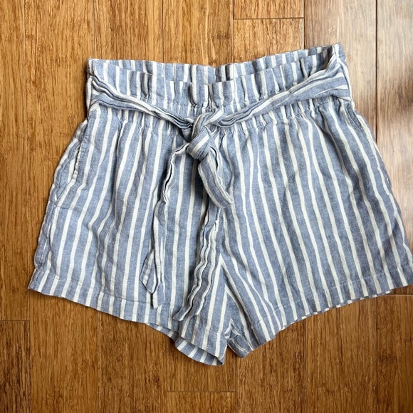 Abercrombie & Fitch Pants - Abercrombie & Fitch Stripe Paper Bag Tie Waist Shorts Blue White Size Small